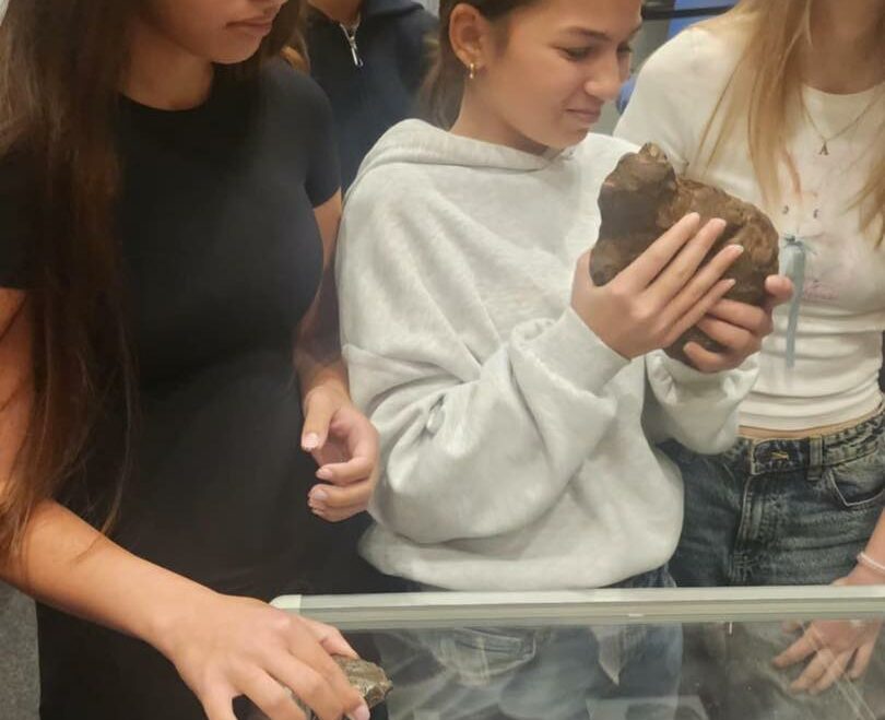 „W poszukiwaniu meteorytów z Eneą”