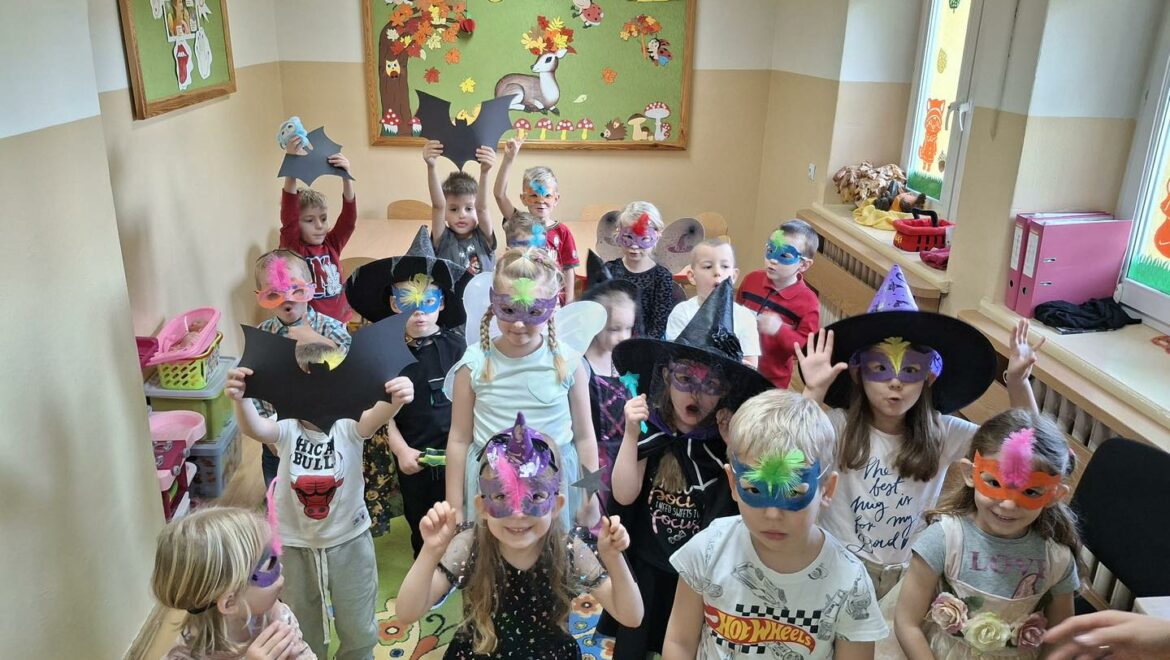 Andrzejki w Naszym Przedszkolu i Zerówce to już tradycja!