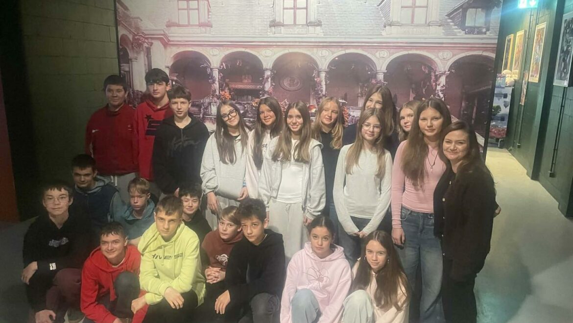 Wycieczka klasy VII a do Warszawy w ramach programu MEN „Wyjście z klasą”